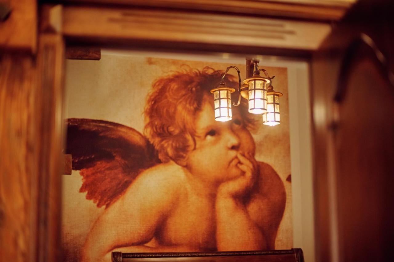 The Spirit Of Lviv In The Apartments Ngoại thất bức ảnh
